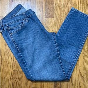 Old Navy The Diva Jeans sz 8 short